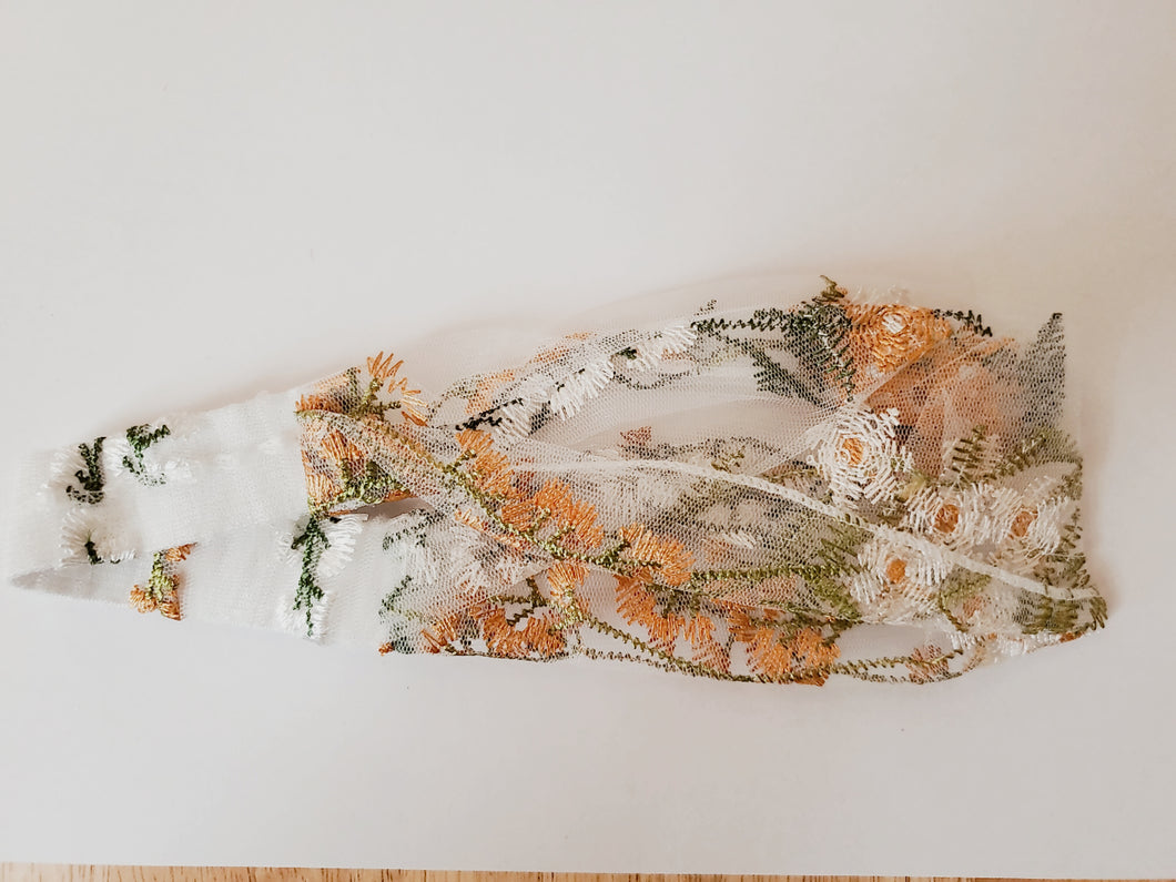 Embroidered Headband (Gold Flowers)
