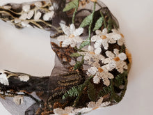 Cargar imagen en el visor de la galería, Embroidered Headband (Sampaguita)
