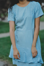 Cargar imagen en el visor de la galería, Arizona Chambray Ruffle Mini Dress | Summer Dresses Calgary
